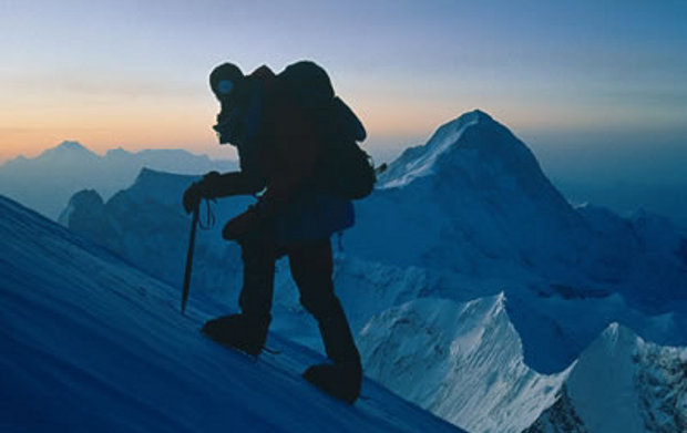 everest-climber